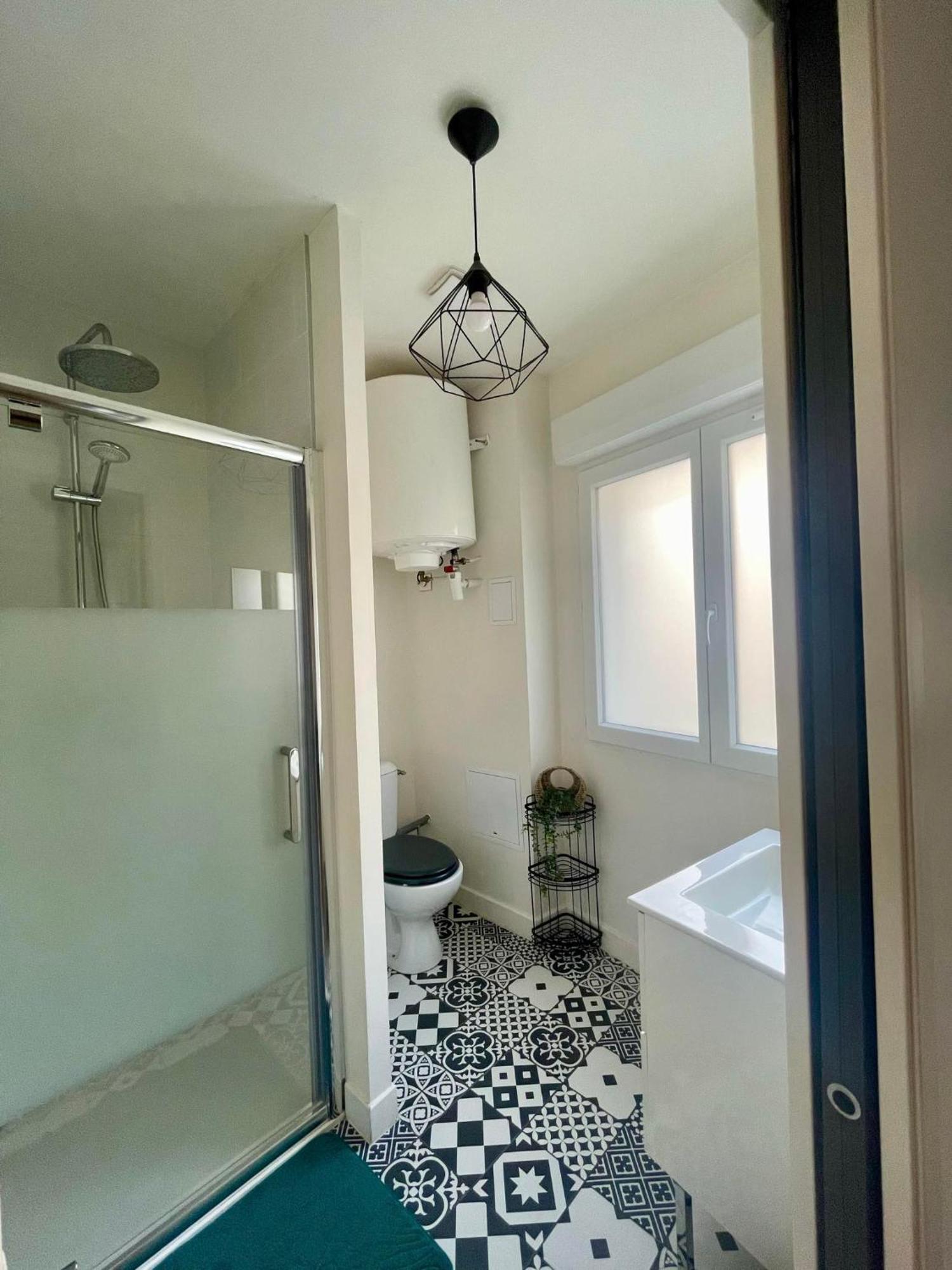 Appartement Cosy Proche Gare Angers Exterior photo